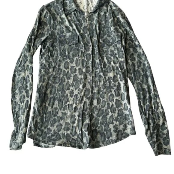 Leopard Print Button-Up Shirt Majestic Filatures Size 2 - Picture 6 of 7